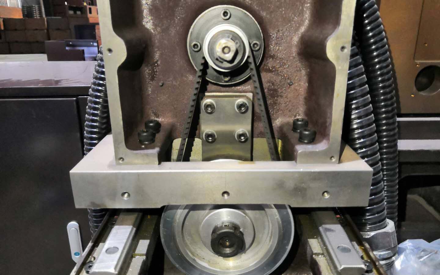 中走丝丝筒皮带怎么调整松紧